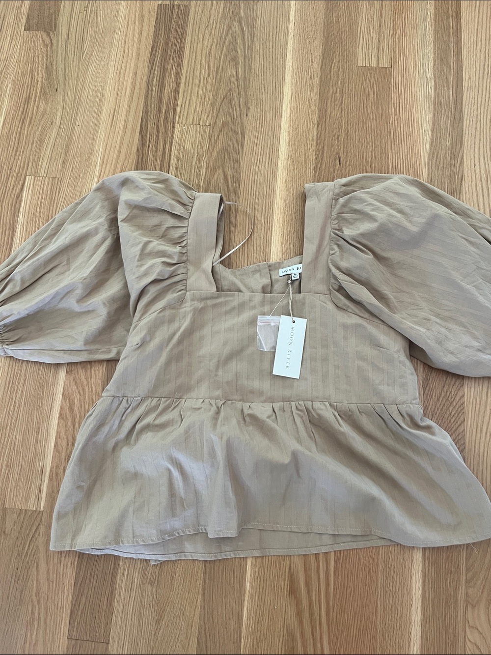 Moon River Beige Puff-Sleeve Square-Neck Peplum Top
